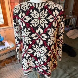 Women's Handwoven Black and White Snowflake Sweater
